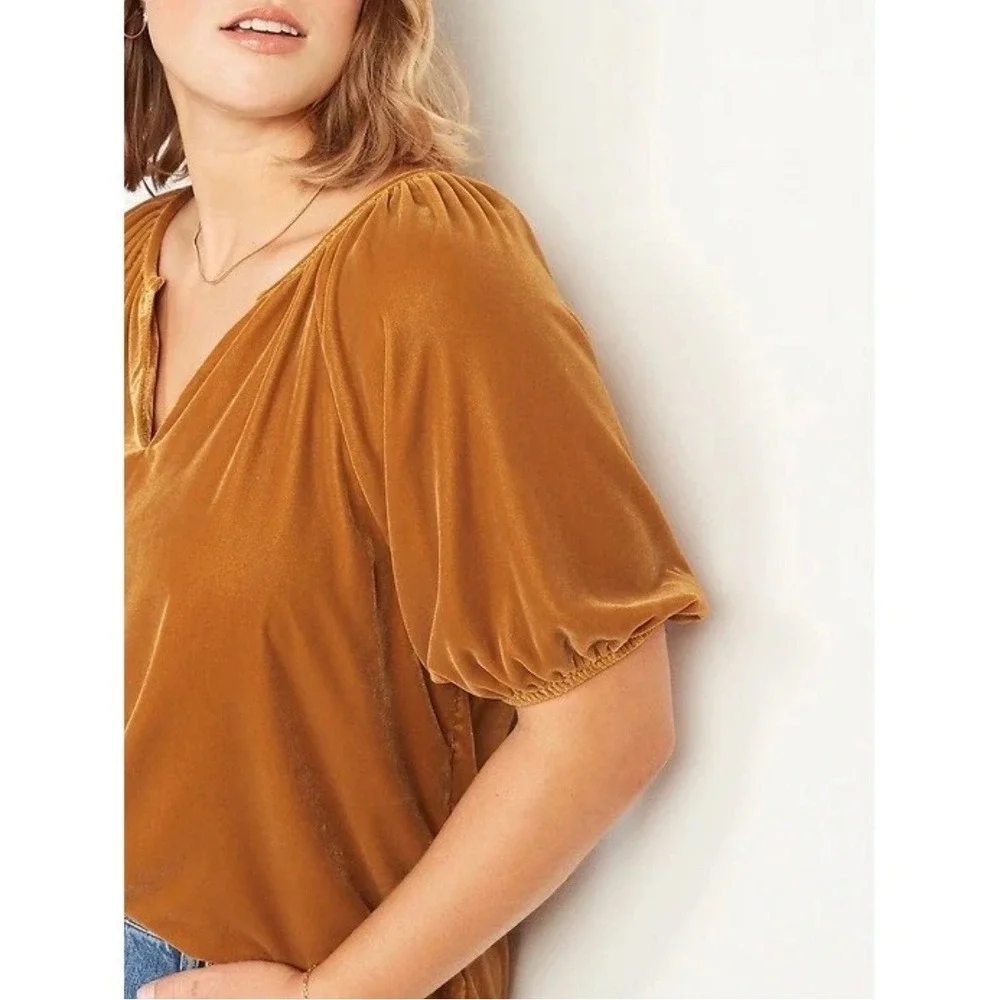 Old Navy 3X Ochre Mustard Gold Velvet Velour Puff Sleeve Split Neck Blouse Top